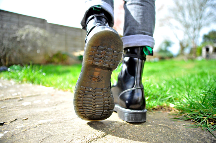 Dr martens 11 eye sale
